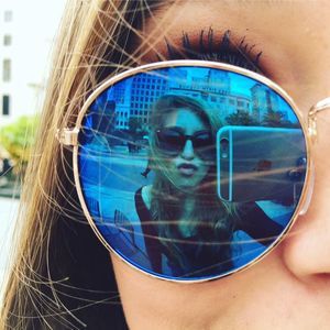 Meet your Posher, Maggie